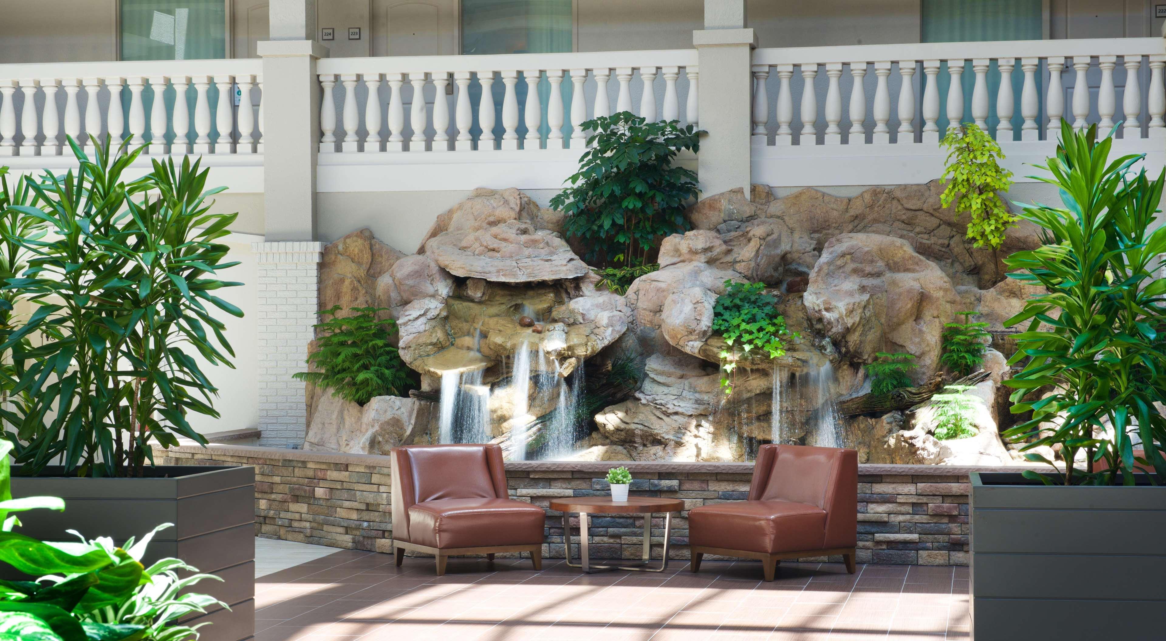 Embassy Suites By Hilton Colorado Springs Exteriér fotografie