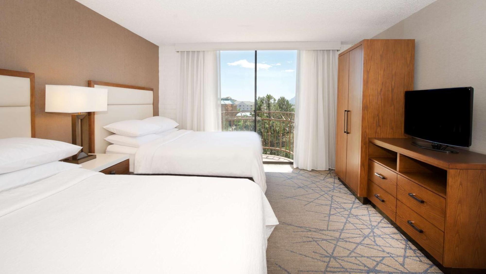 Embassy Suites By Hilton Colorado Springs Exteriér fotografie
