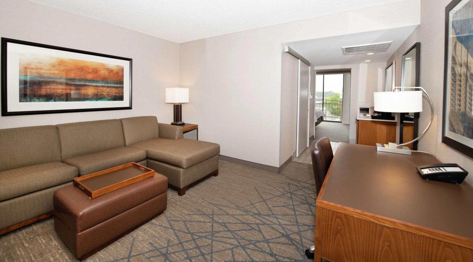 Embassy Suites By Hilton Colorado Springs Exteriér fotografie