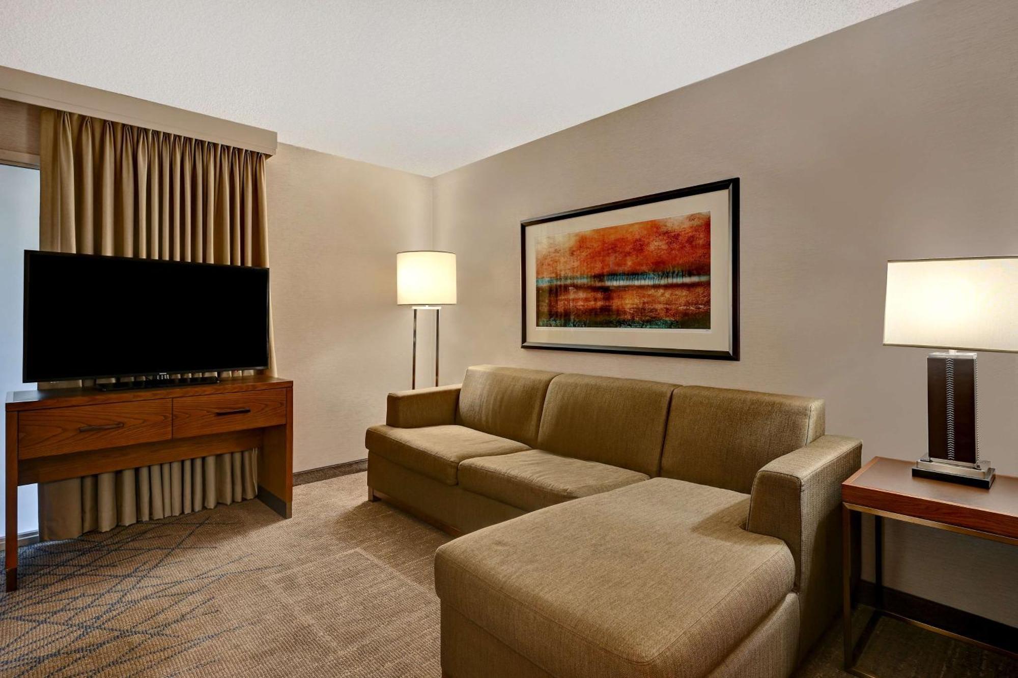 Embassy Suites By Hilton Colorado Springs Exteriér fotografie